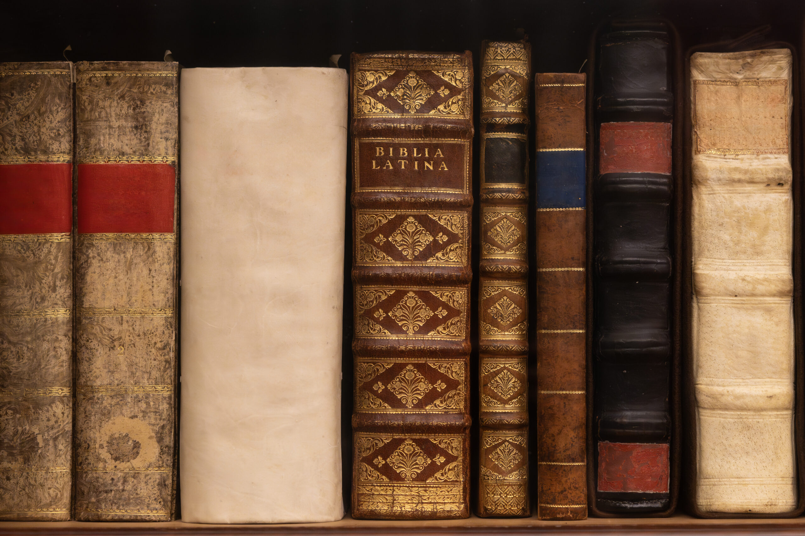 Nachlass Bücher & Bibliotheken 6 Atlanten und Landkarten